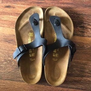 Birkenstock Gizeh Sandals / Size 41 (Ladies 10)